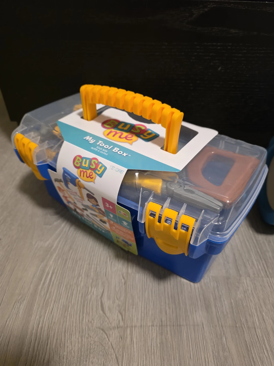 Brand new Busy Me My Tool Box - 18 Pieces - photo 3