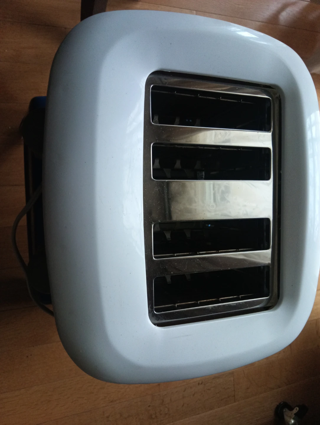 Oster 4-Slice Toaster - White - photo 2