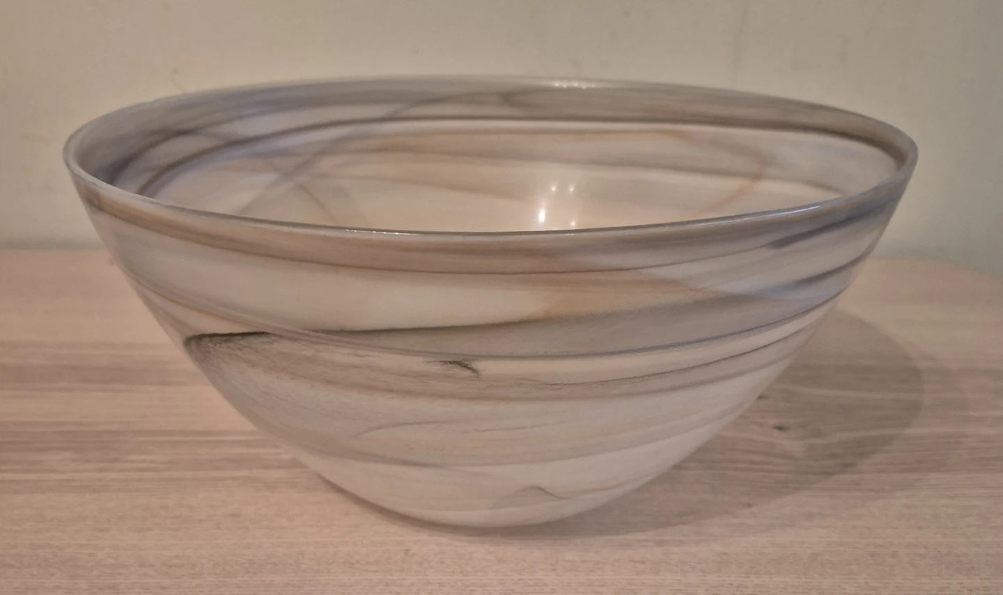 Swirl Pattern Glass Bowl