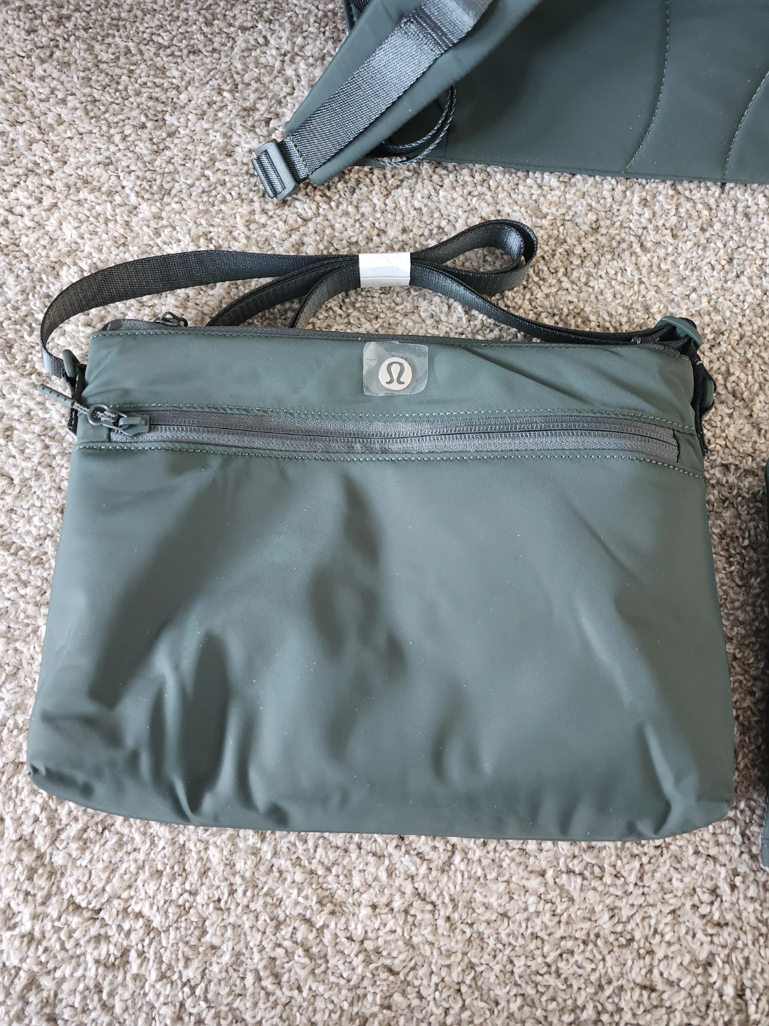 Lululemon New Parent Backpack -Brand New - photo 3