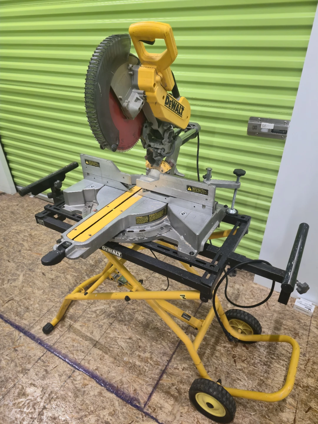 DeWalt Miter Saw and Ryobi Table Saw Bundle - photo 2