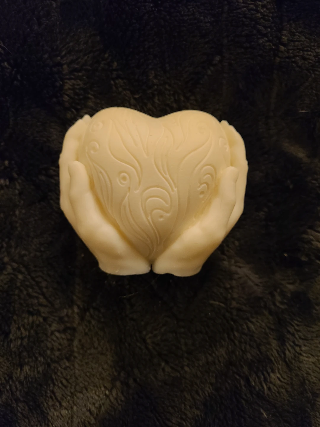 Heart in Hands  Soy Candle - photo 2