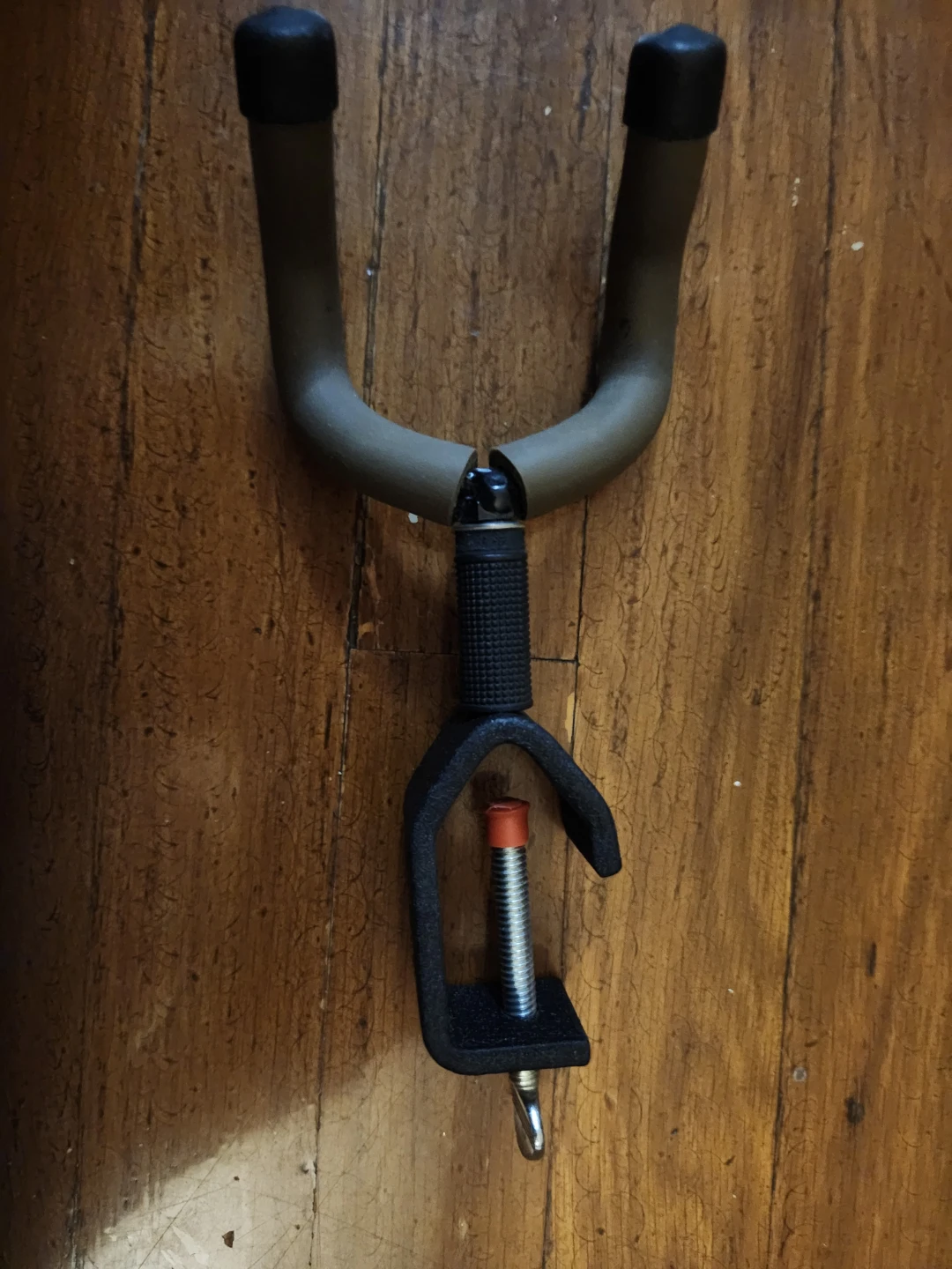 String Swing Ukulele or banjo Clamp-On Hanger