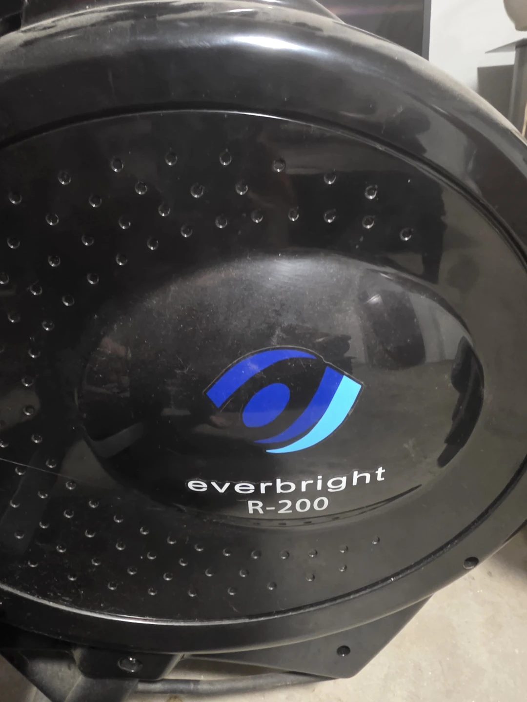 Everbright R-200 Rowing Machine