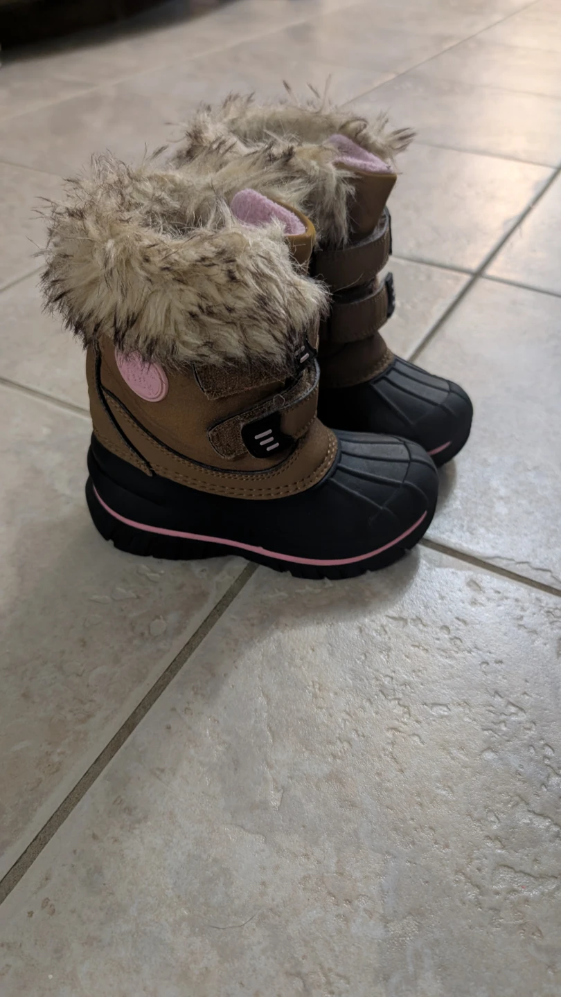 Joe Fresh Kids Winter Boots - Size 8 - photo 4