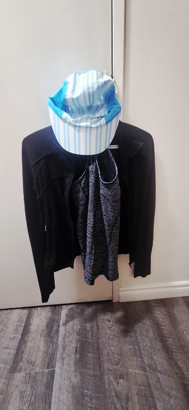 Lululemon Define Jacket/Tank Top/Sunchaser Hat - photo 4