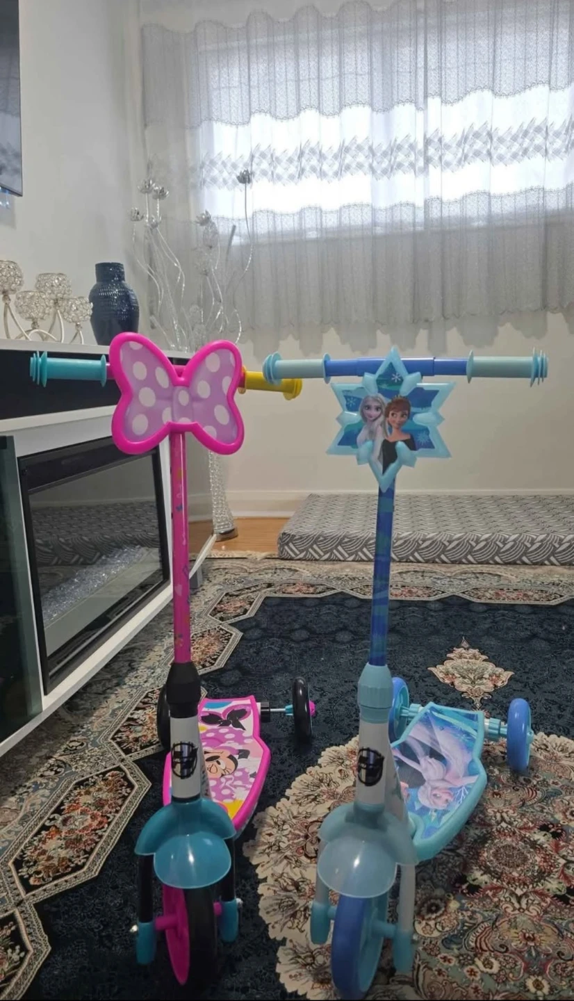 Kids' Disney Scooters - Minnie Mouse & Frozen