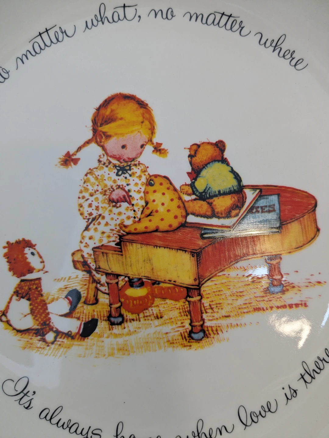 Holly Hobbie Collection Edition Plate Children and Teddy Bear - photo 2