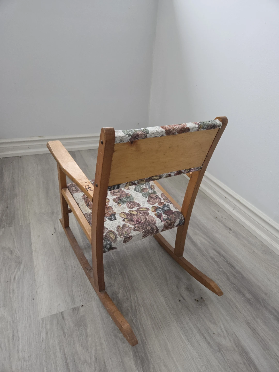 Vintage Teddy Bear Rocking Chair - photo 2