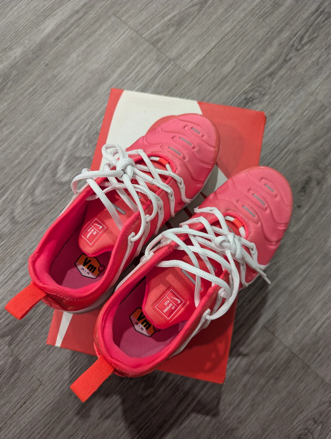 Nike Air VaporMax Plus - Women's Size 8 - photo 2