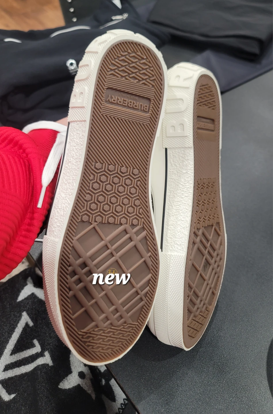 New Bur Check Sneakers - photo 2