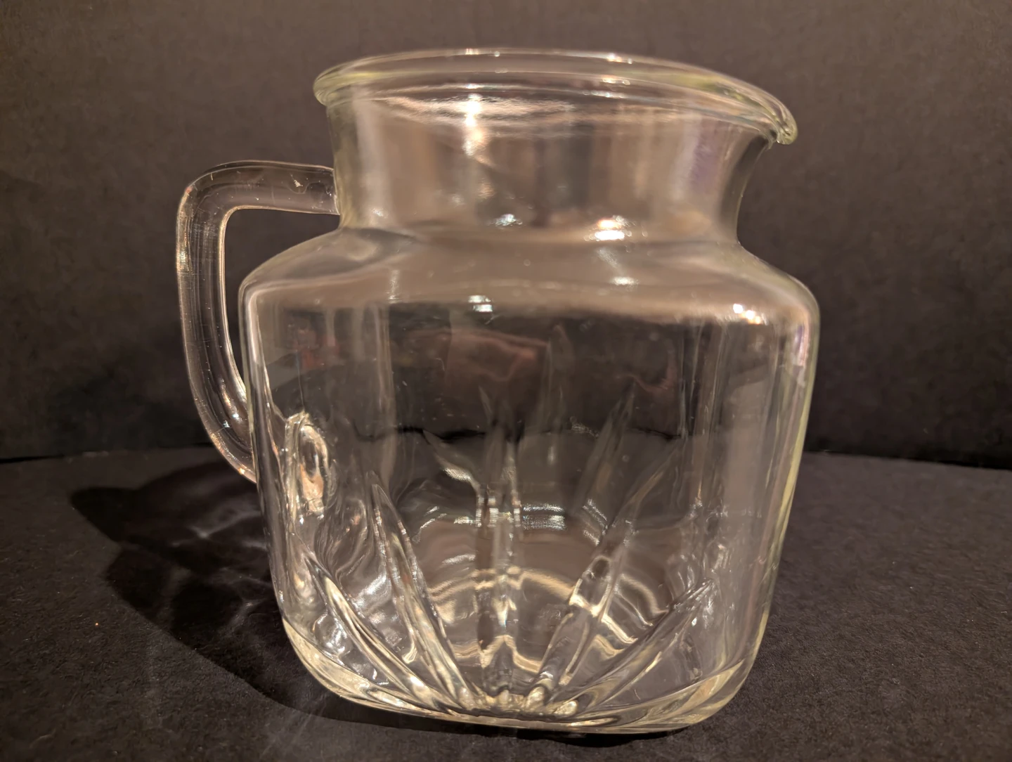 Vintage Federal Glass 1950s Starburst Pitcher - photo 2