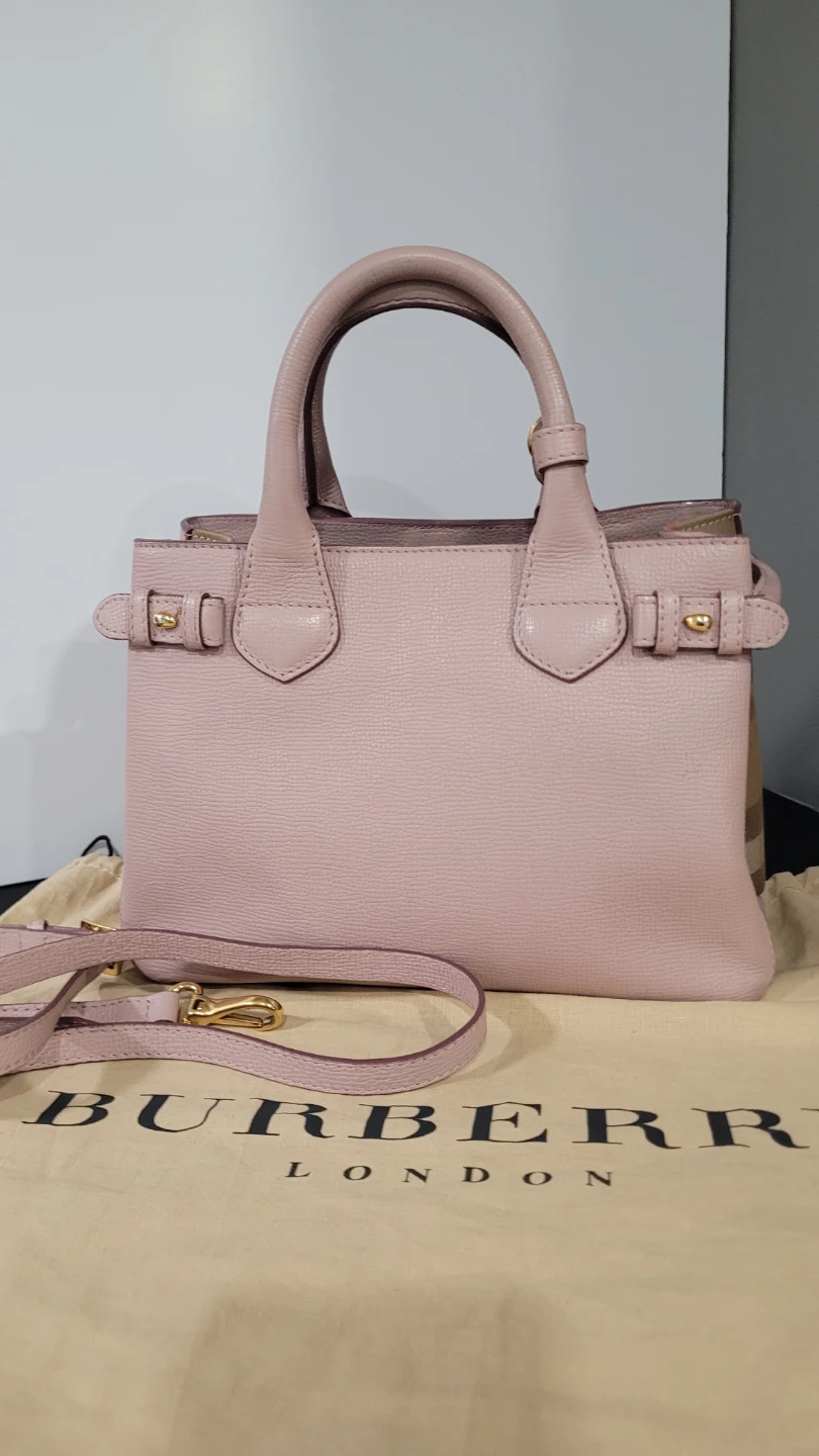 Authentic Burberry Banner handbag - photo 3
