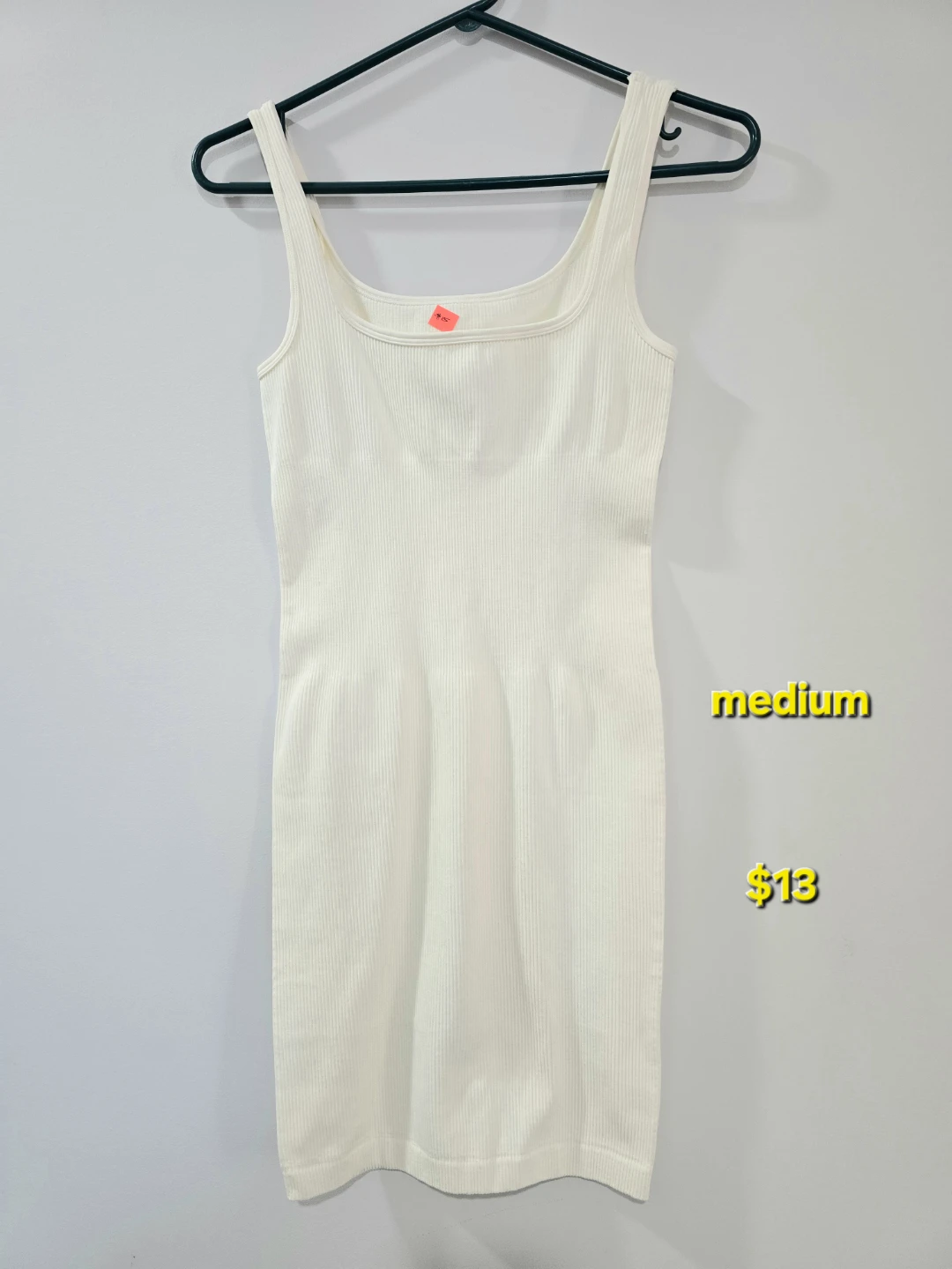 Assorted Dresses - Sizes S/M and Medium - photo 3