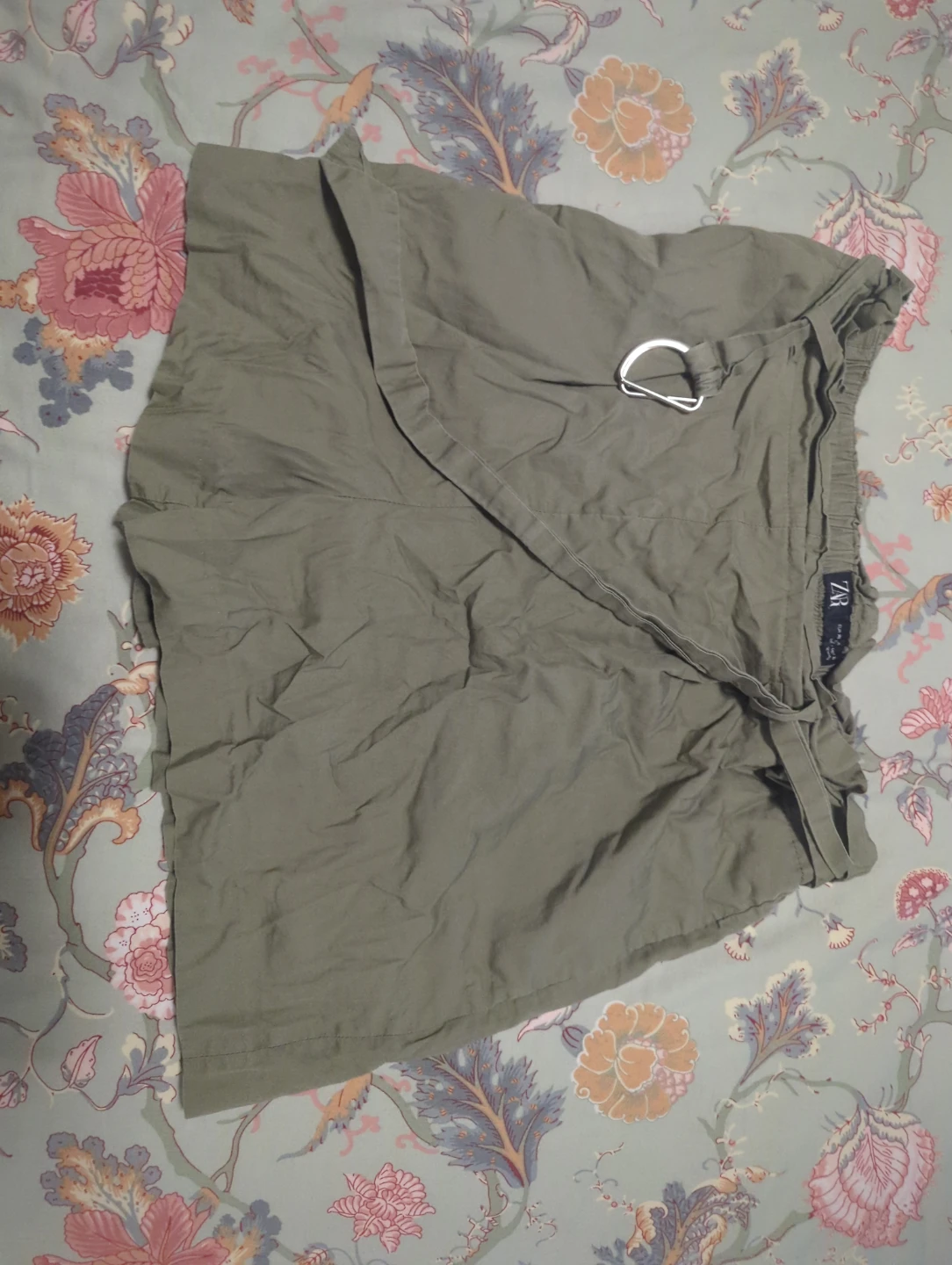 Zara Khaki Shorts