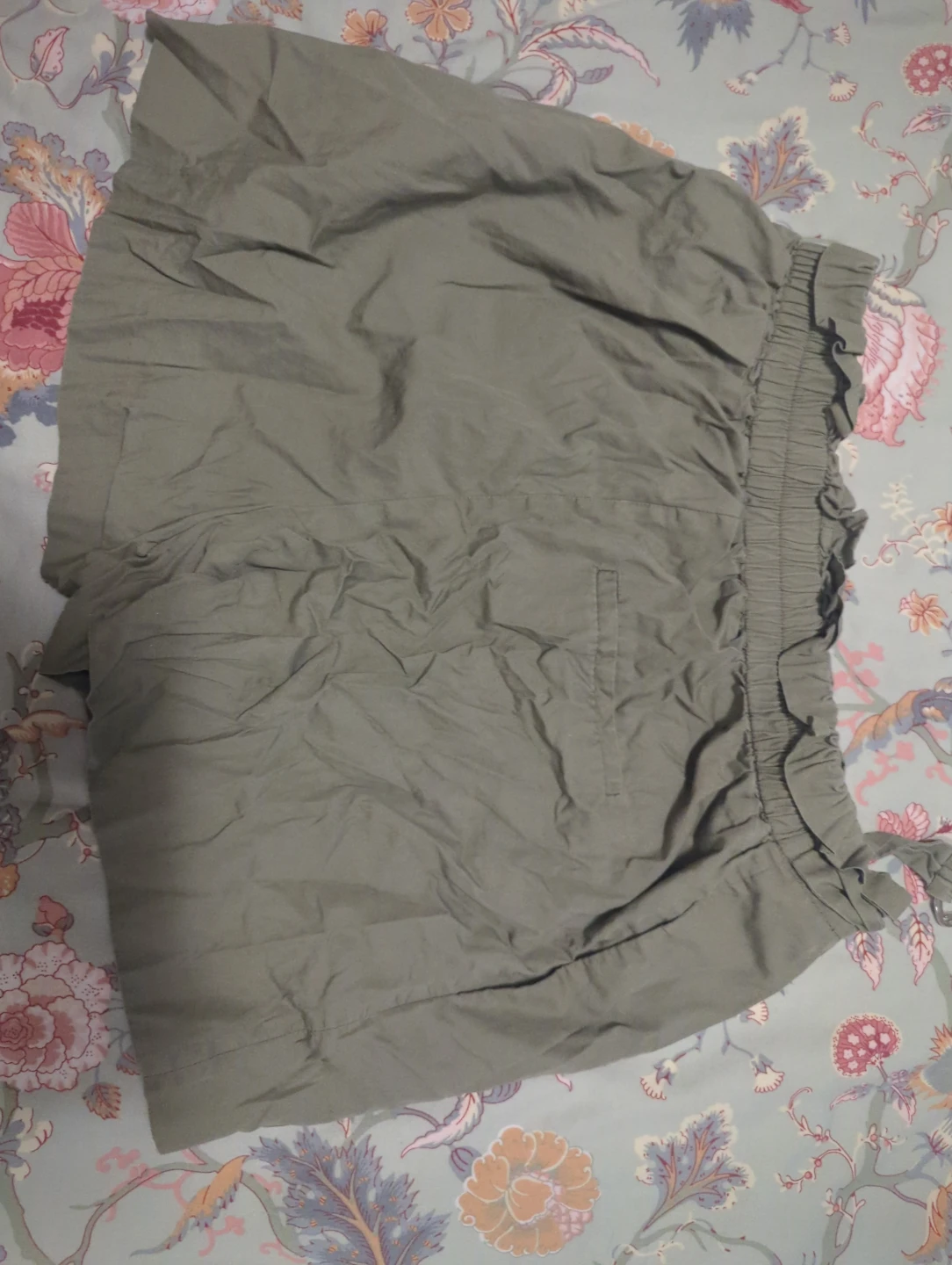 Zara Khaki Shorts - photo 3