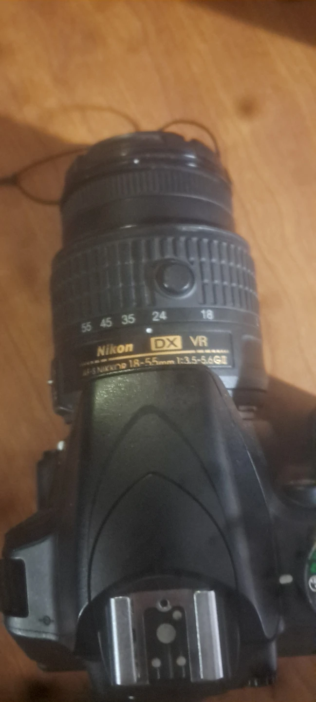 Nikon D3300 DSLR Camera with 18-55mm VR Lens - photo 2