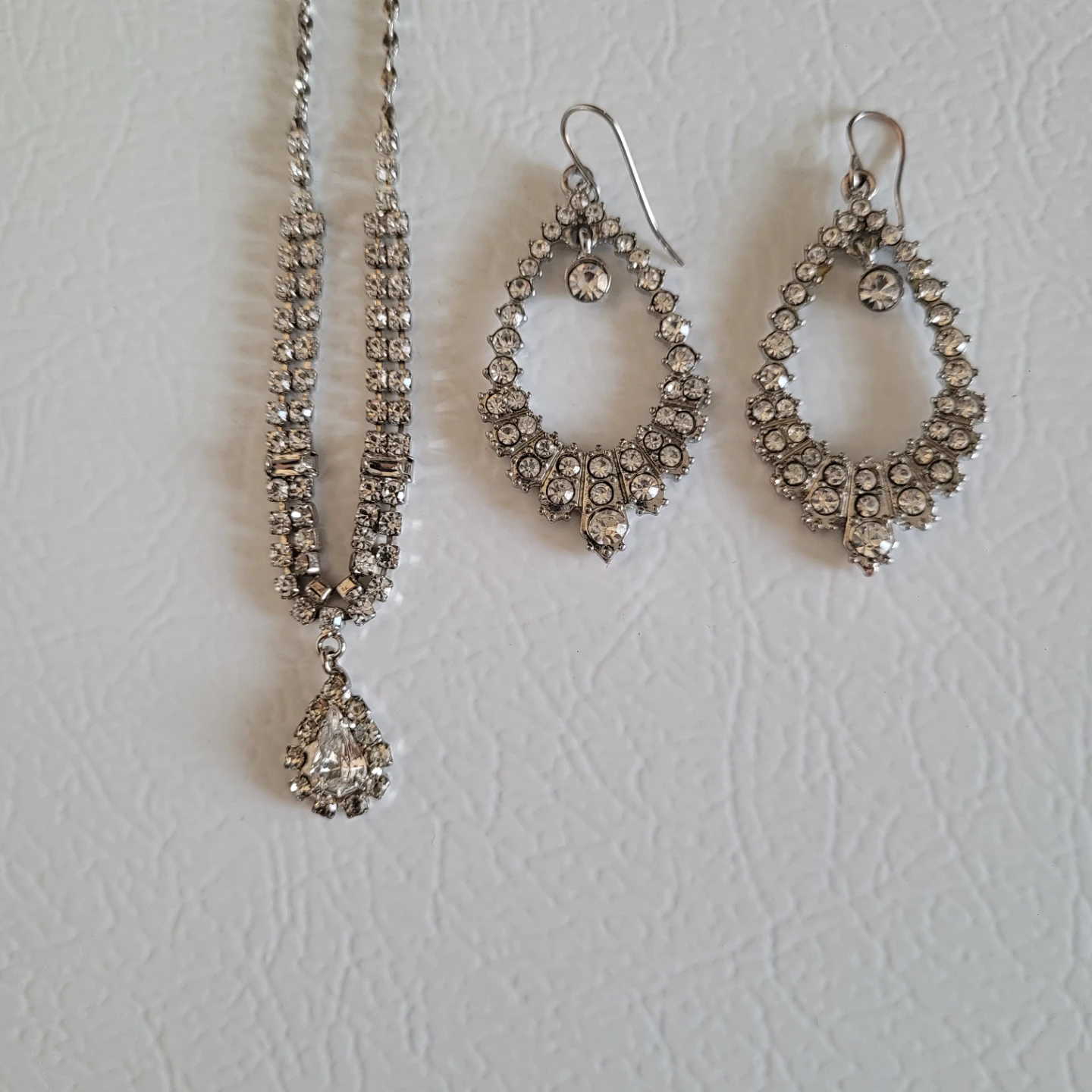 ♥️ Rhinestone Necklace and Pierced Earrings