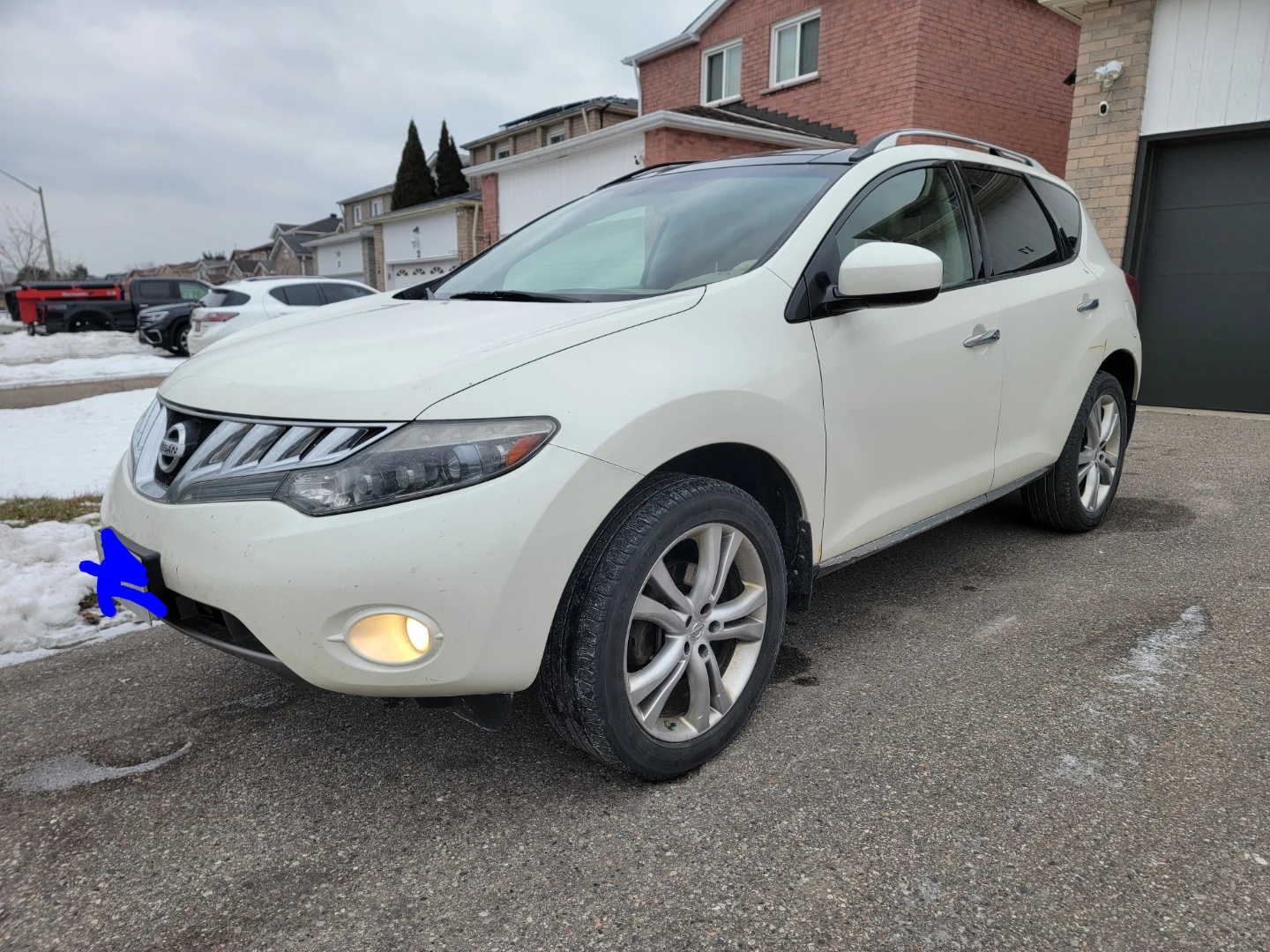 2010 Nissan Murano with navigation, leather package etc - photo 2
