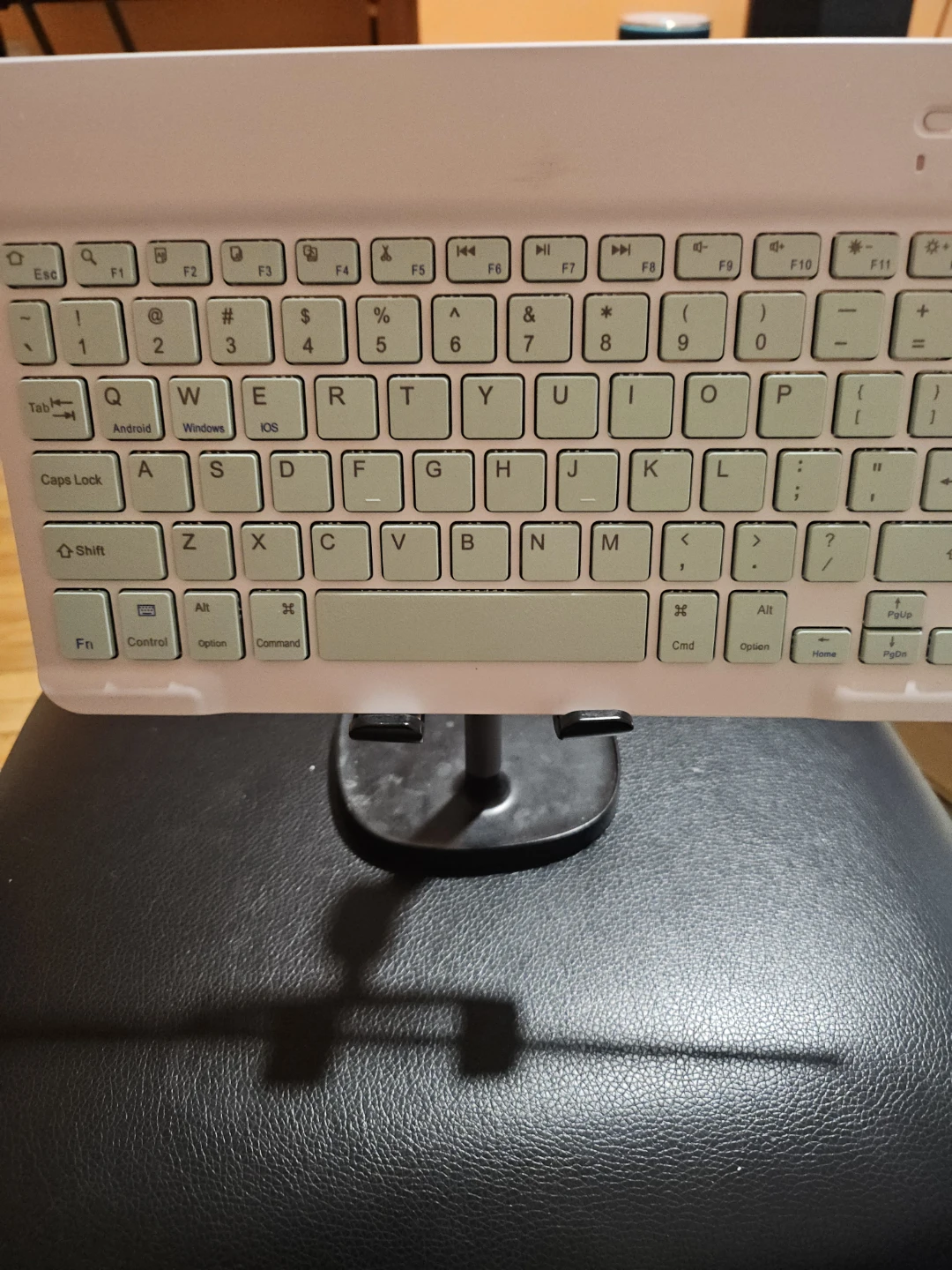 Pink Bluetooth Keyboard for Android/Windows/iOS - photo 2