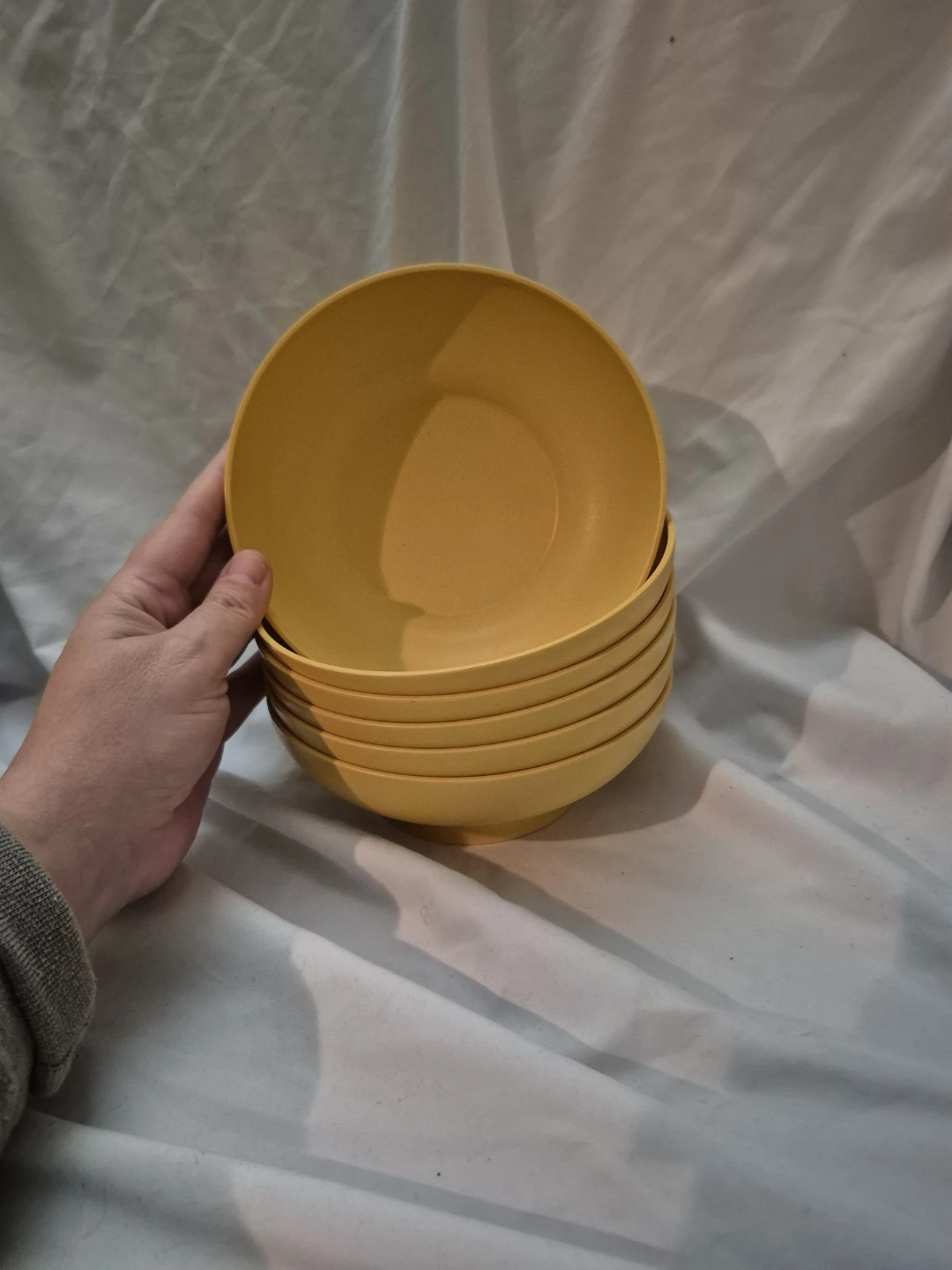 Tupperware Bowls Set of 6 Yellow