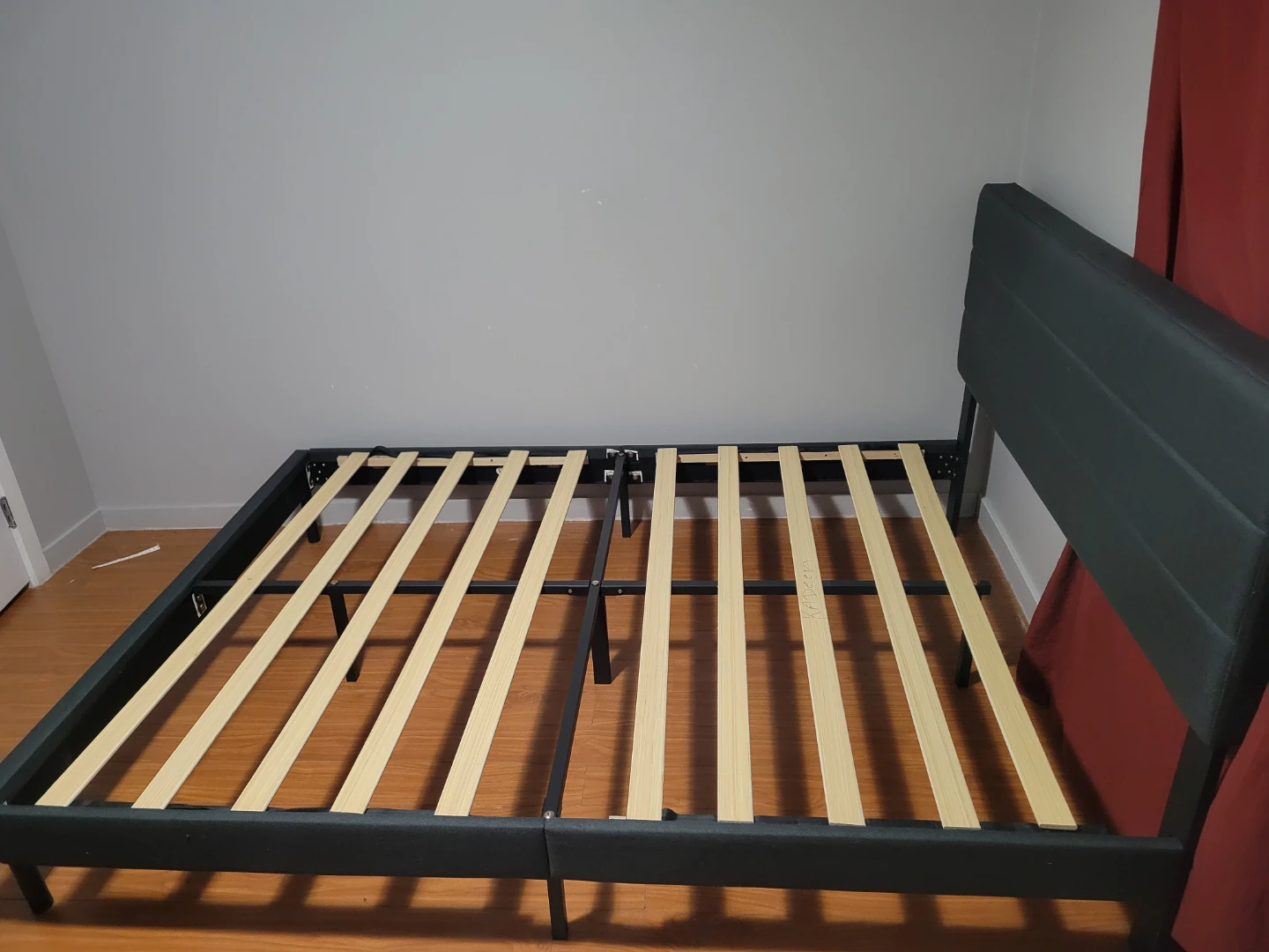 Queen size bed and frame - photo 3