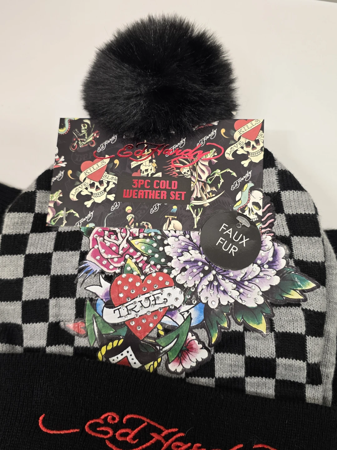 Hat and Scarf Sets New - all for $100 - photo 2