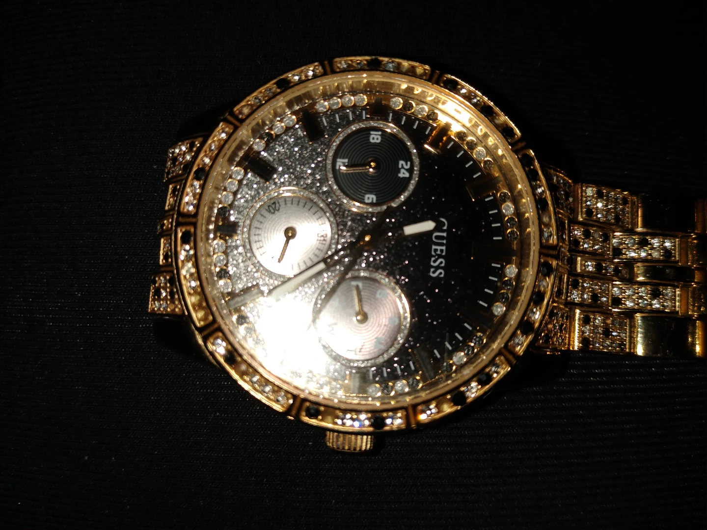 Beautiful woman's Guess watch - photo 2