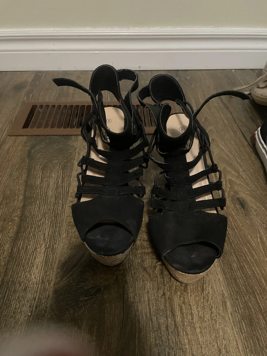 Ardene Black Wedge Heels - Size 8 - photo 2