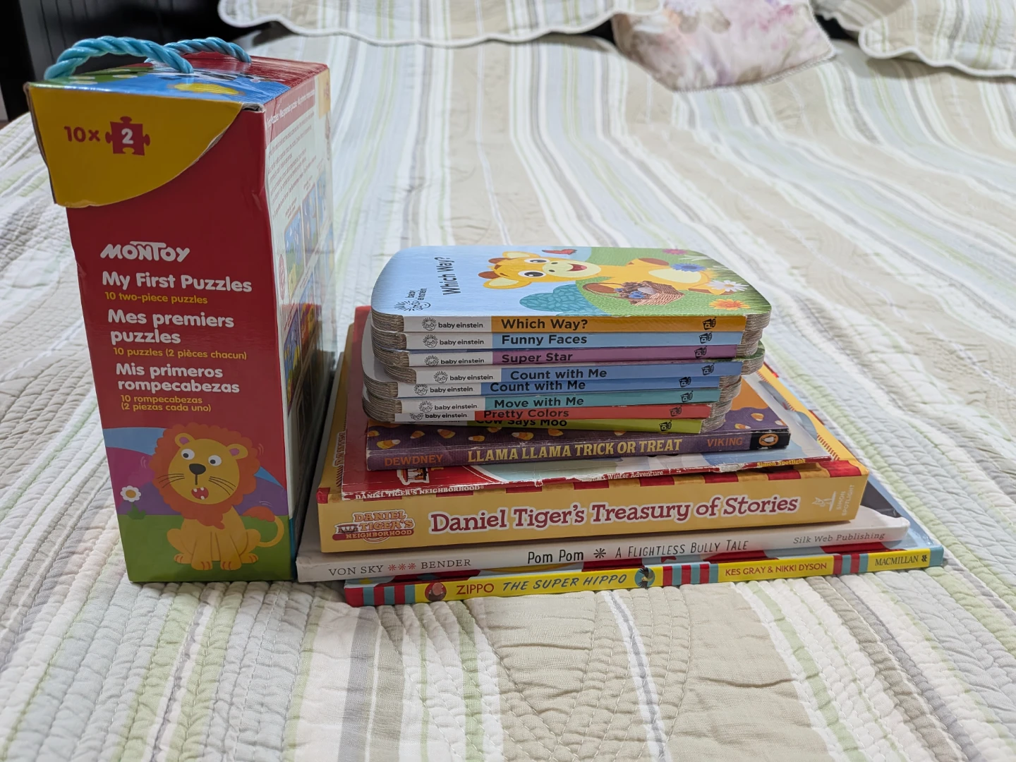 Baby book lot with Puzzle - photo 2