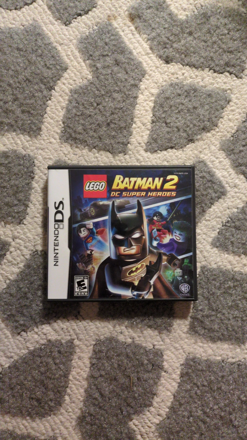 Lego Batman 2: DC Super Heroes - Nintendo DS Game