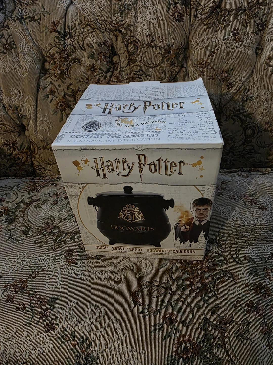 Harry Potter Hogwarts Cauldron Teapot - photo 3
