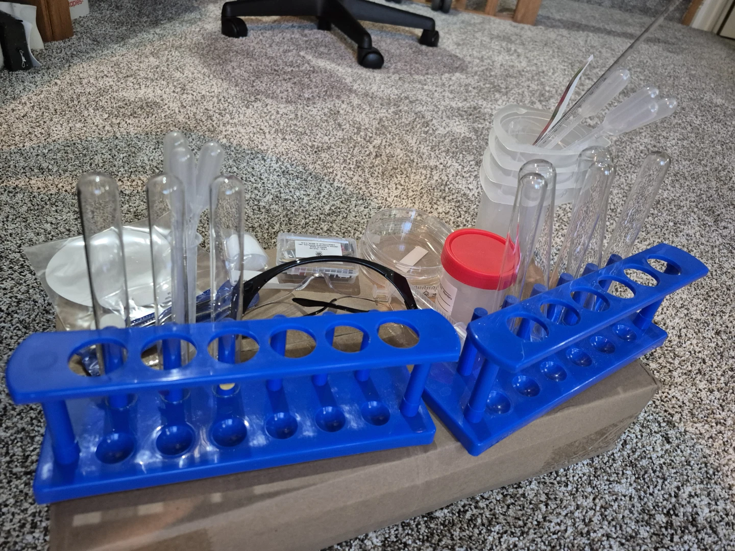 Lab Equipment: Miscellaneous - photo 3