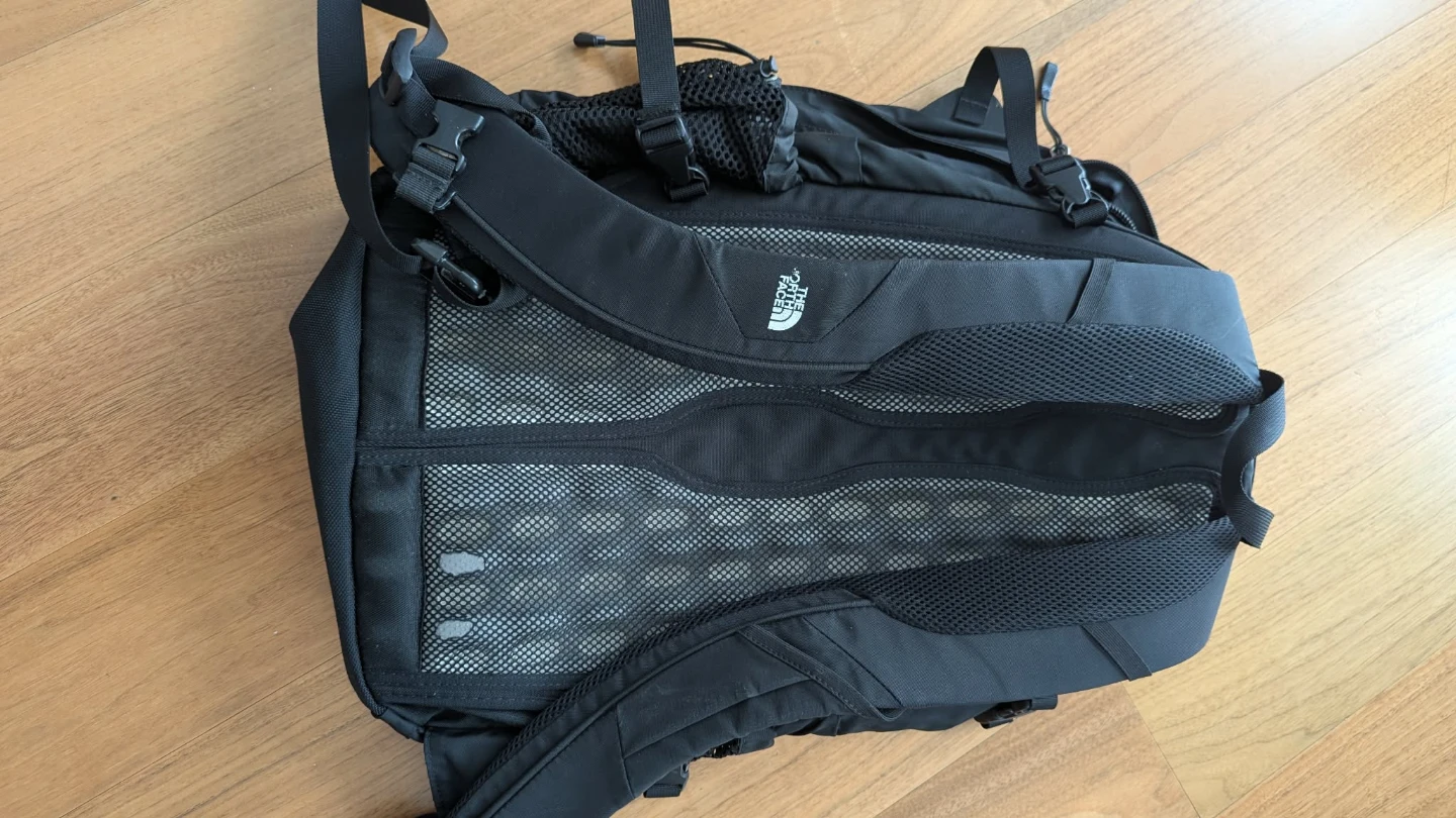 The North Face Hot Shot Backpack - photo 2