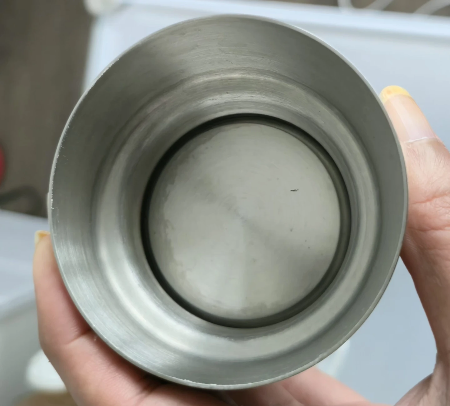 Glass Pitcher with Stainless Steel Lid - photo 3