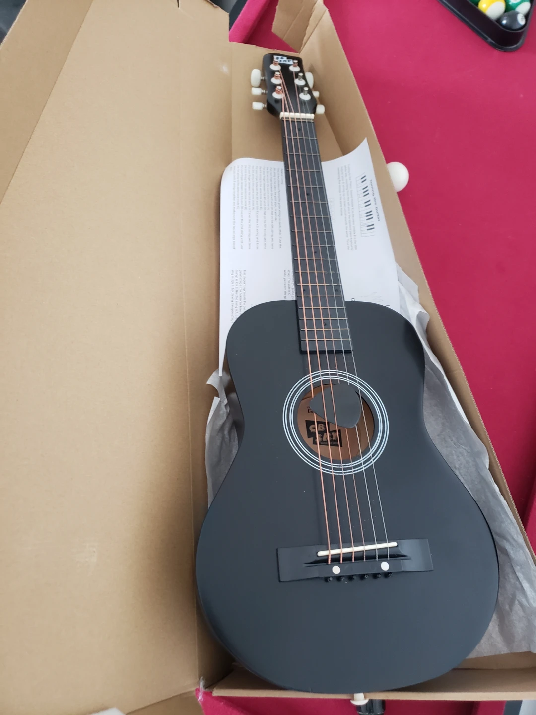 Perfect condition guitar comes with manual/box - photo 2