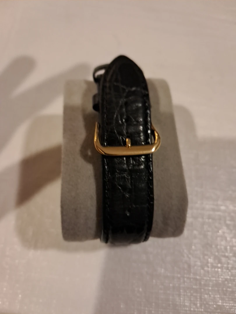Seiko Gold Watch with Alligator grain Band - photo 3