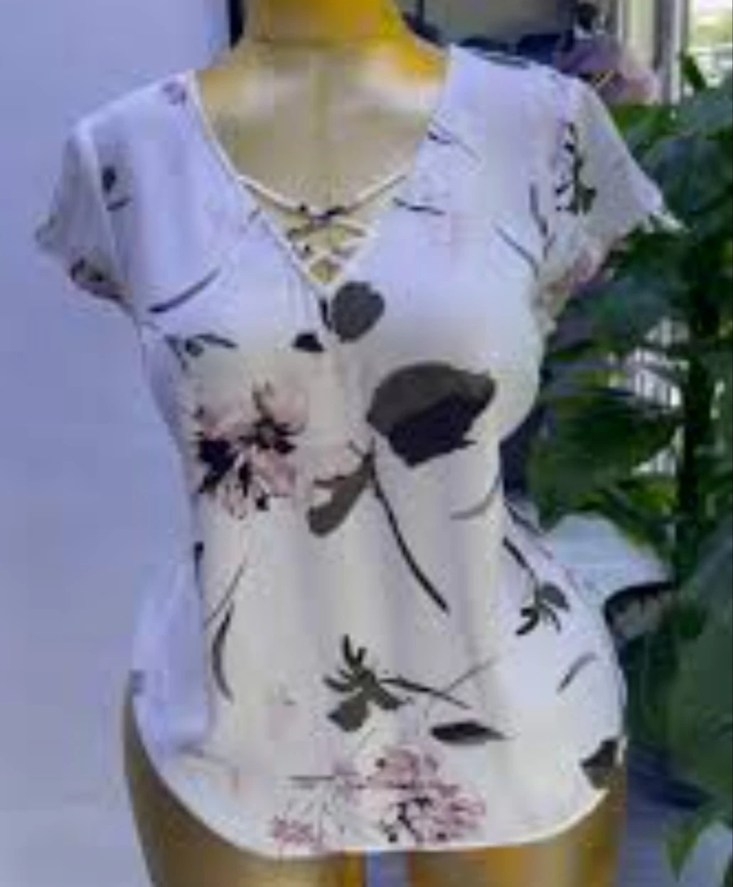 🥕 Dynamite Floral Print Blouse - Size S