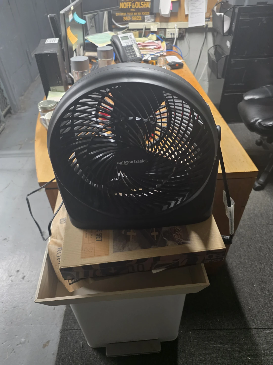 Amazon Basics Black Fan