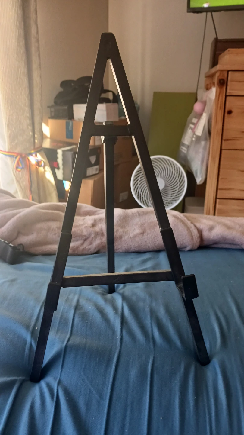 Black Cast Iron Easel