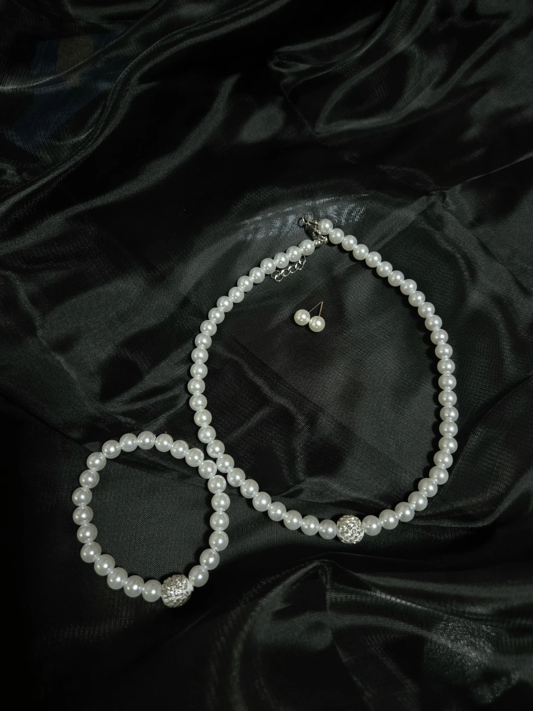 Elegant Pearl Jewelry Set