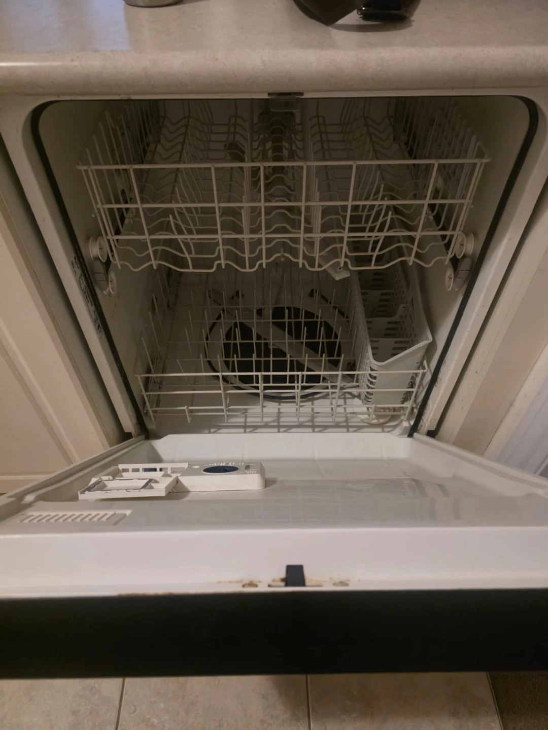 Whirlpool Stainless Steel Dishwasher located in Waterdown, Ont - photo 2