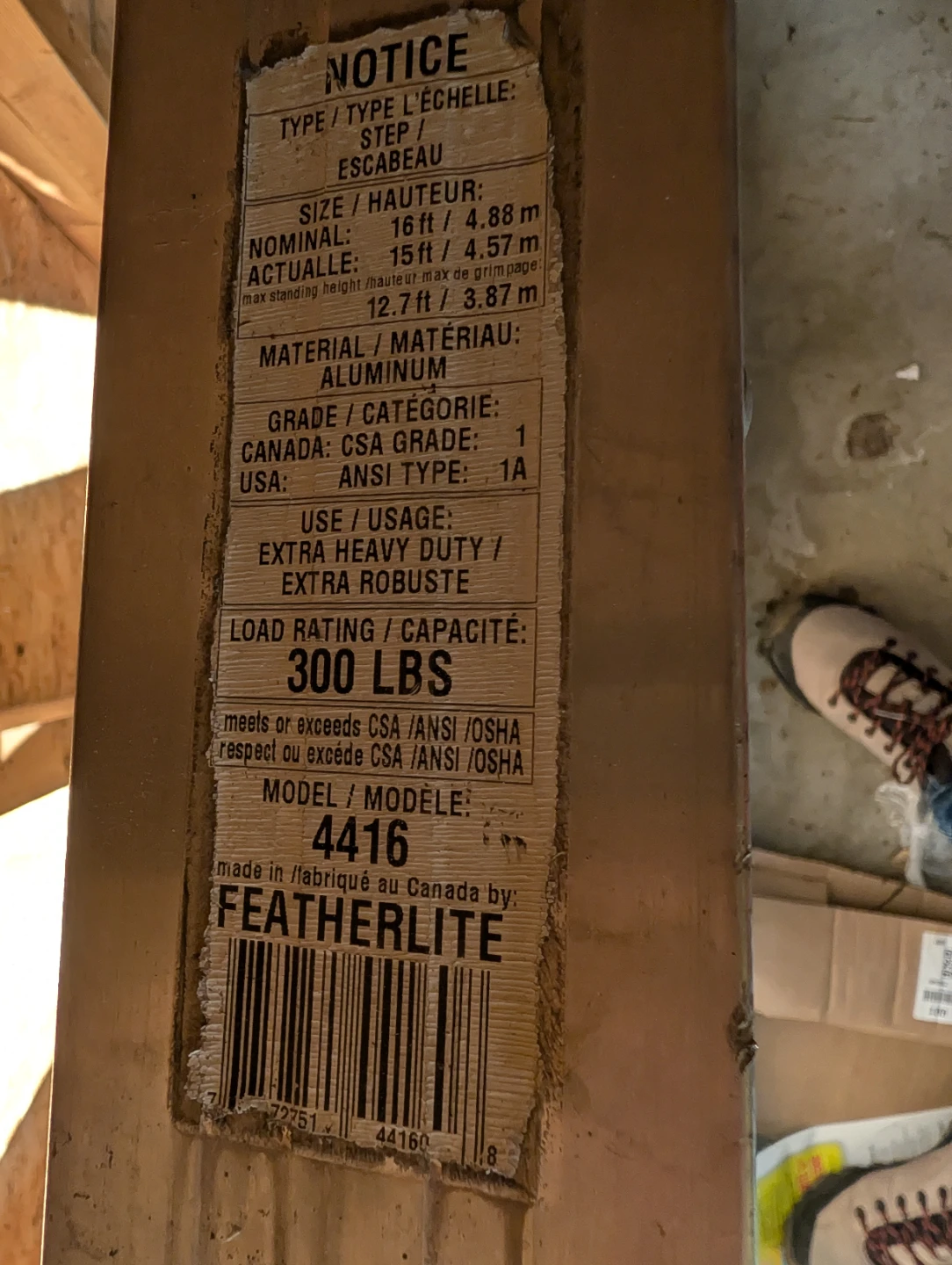 16 foot featherlite class 1 step ladder - photo 2