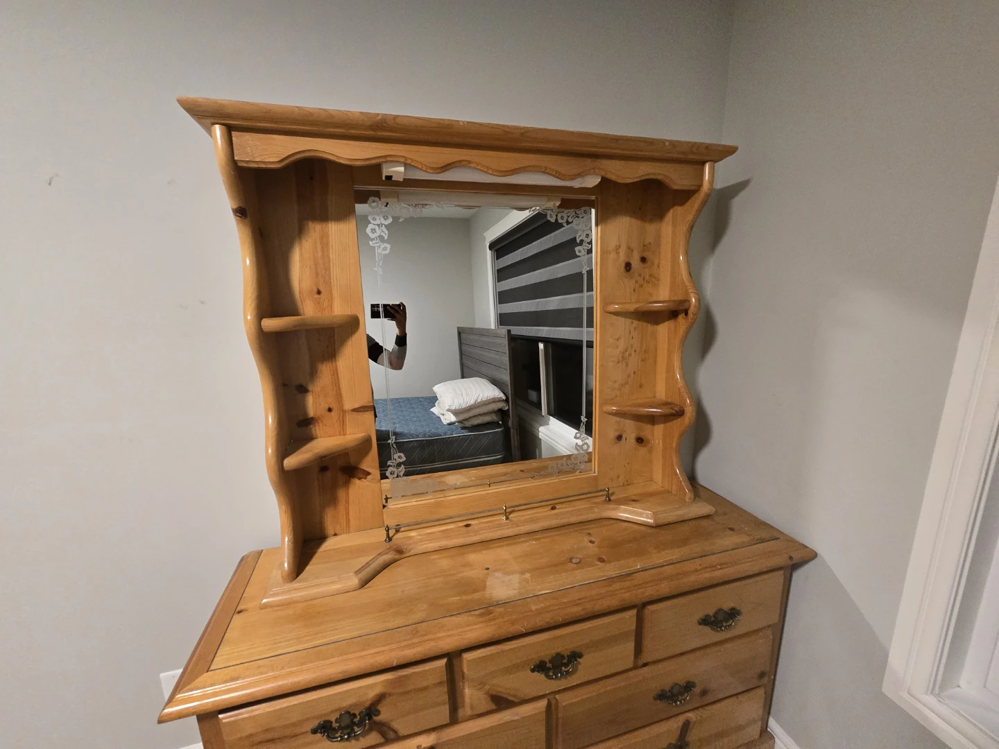 Wooden Dresser with Mirror - photo 3
