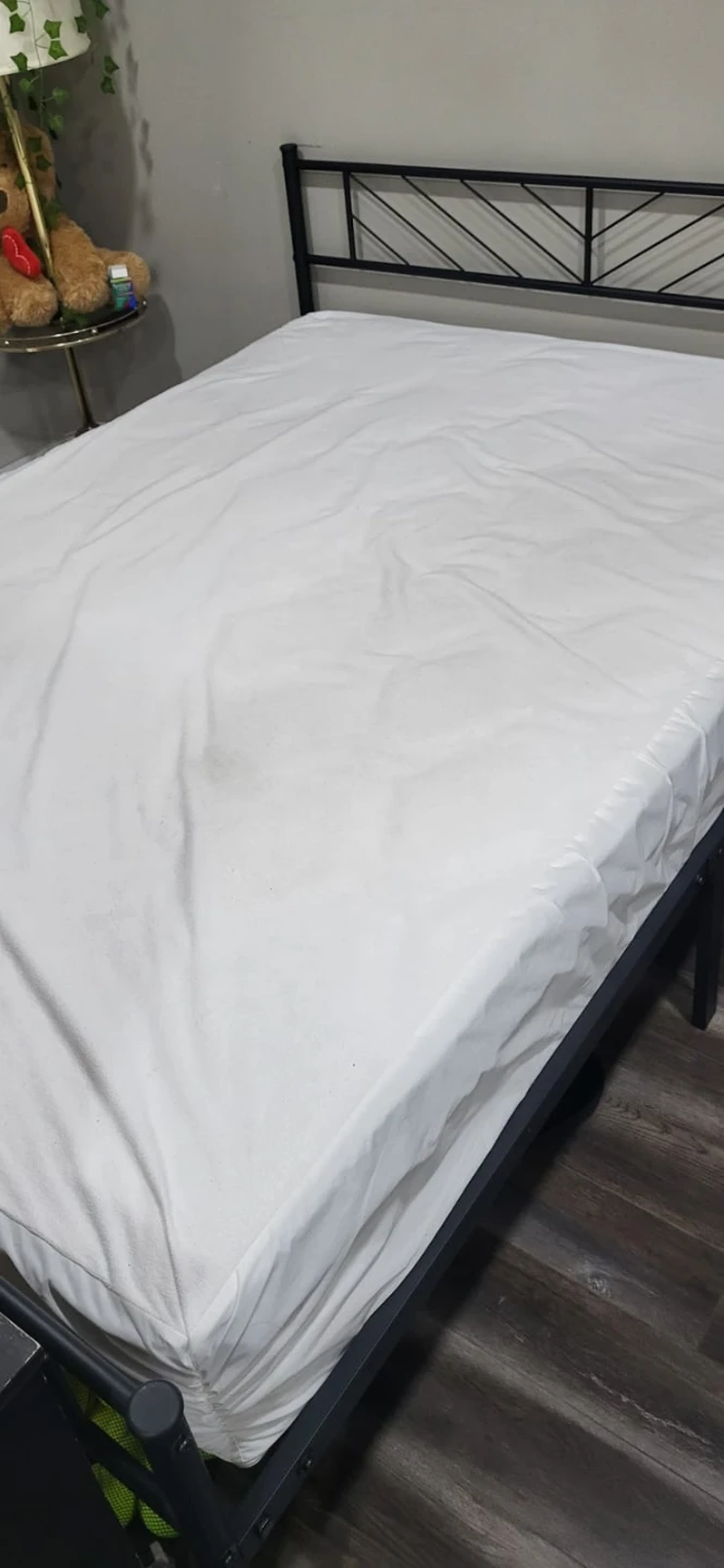 Mattress with Breathable Fabric Cover and bedframe - photo 3