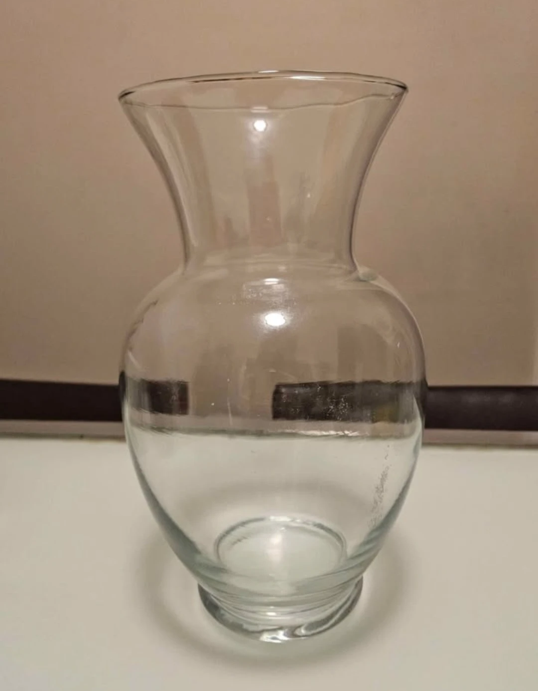 MOVING SALE!- Assorted Glass Vases and planters - photo 4