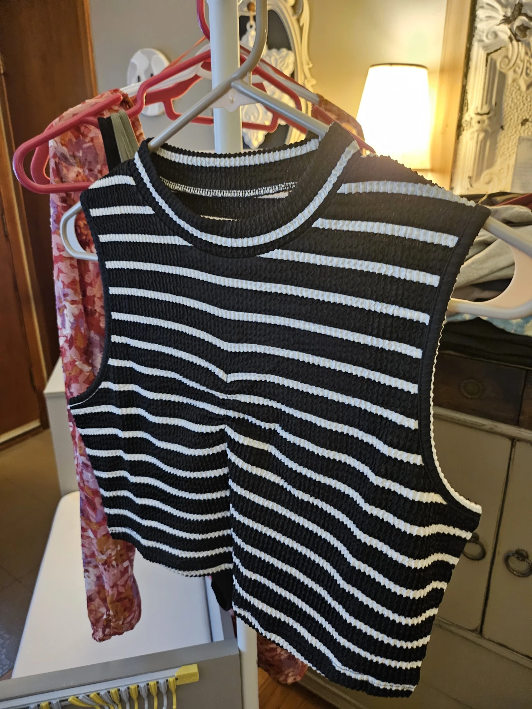 Shein Ribbed Textured Striped Tank Top - Size L 🧡 - photo 2