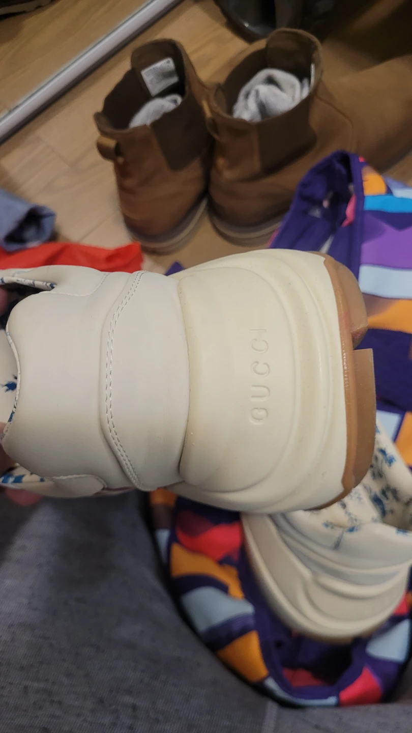 Gucci Sneakers - photo 3