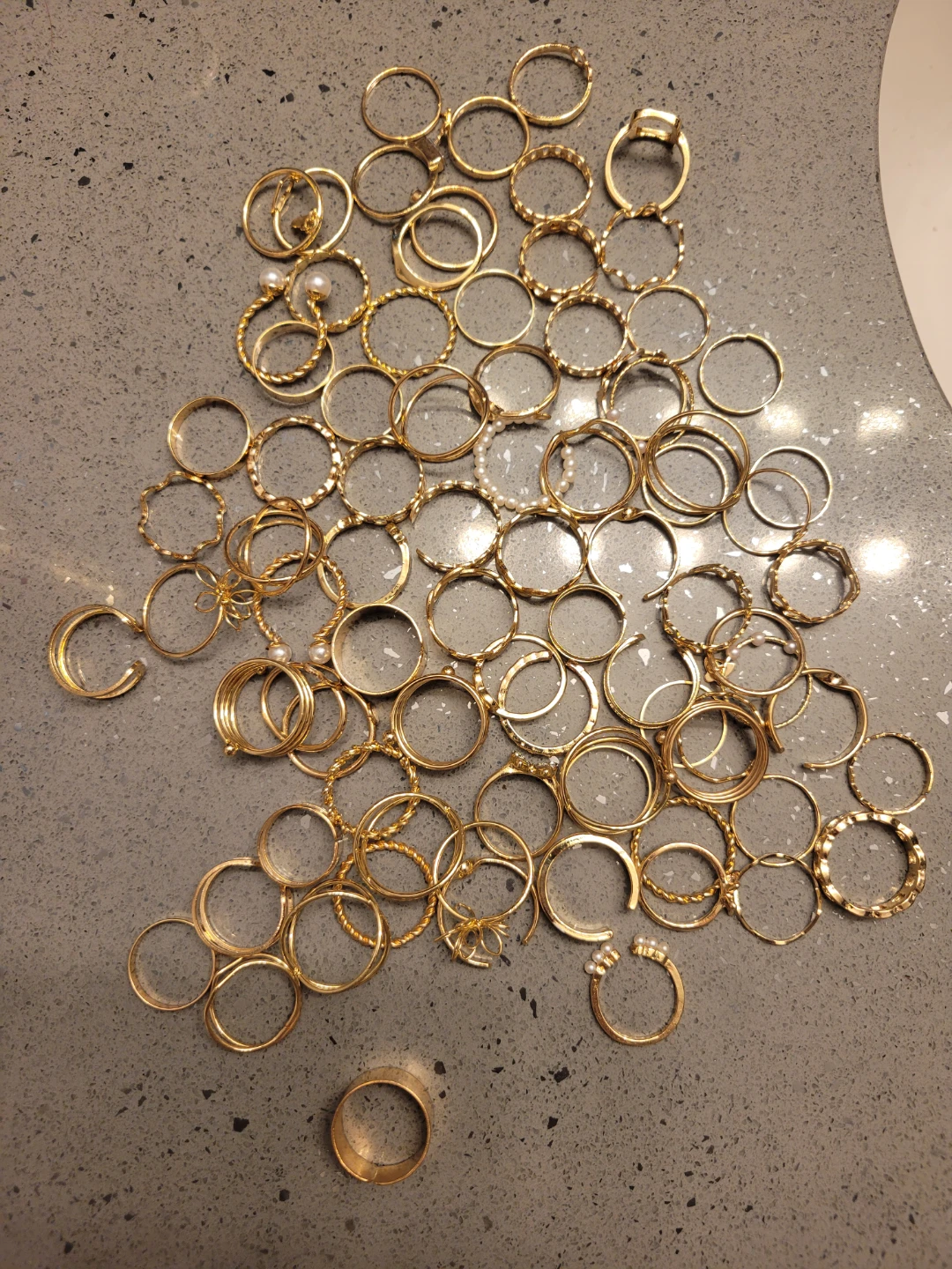 84 rings - different styles