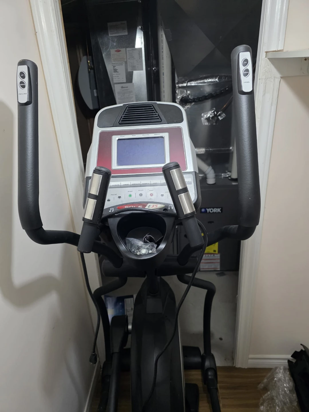Sole E35 Elliptical Machine